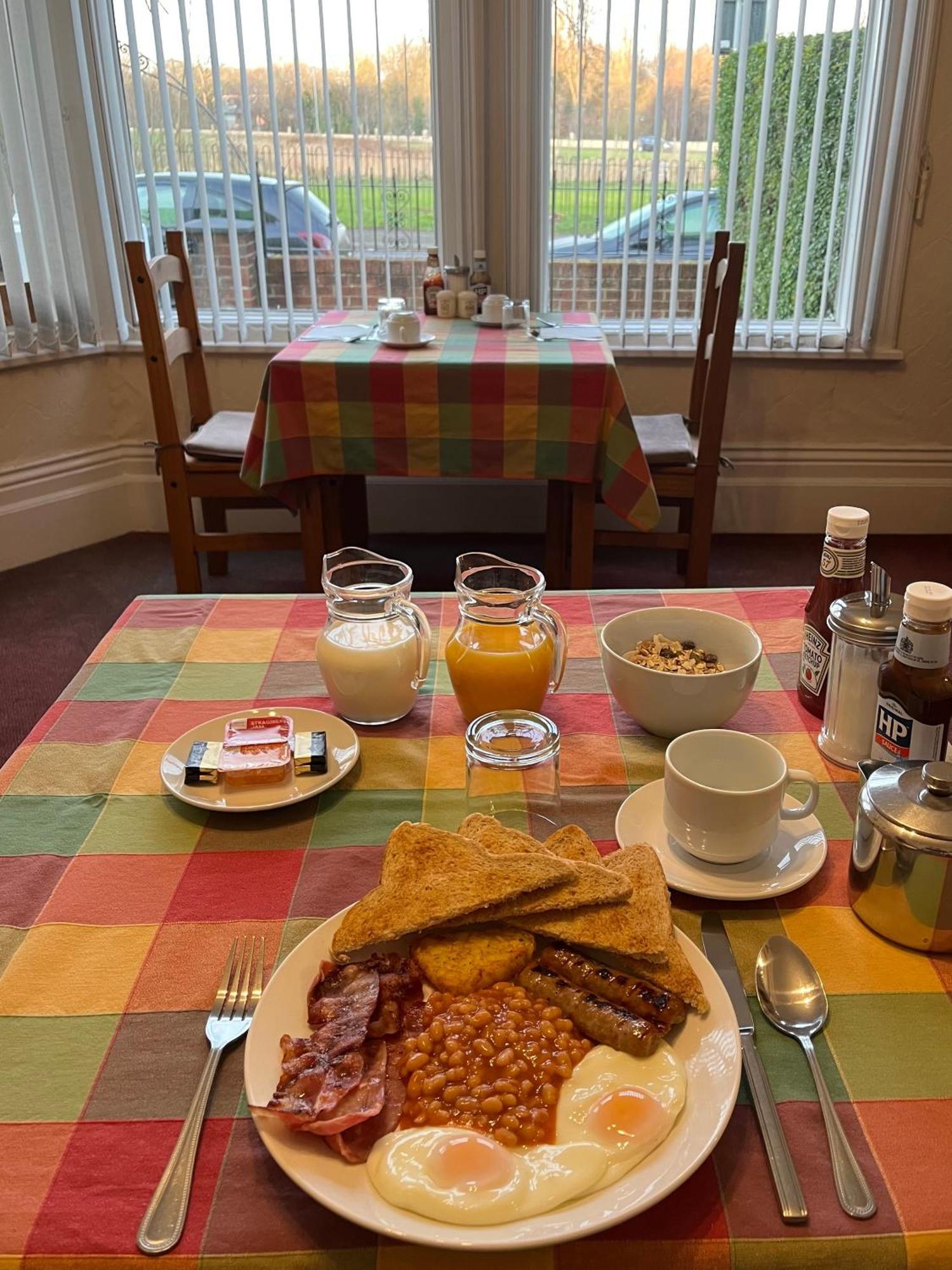 Chadwick Guest House Middlesbrough Esterno foto