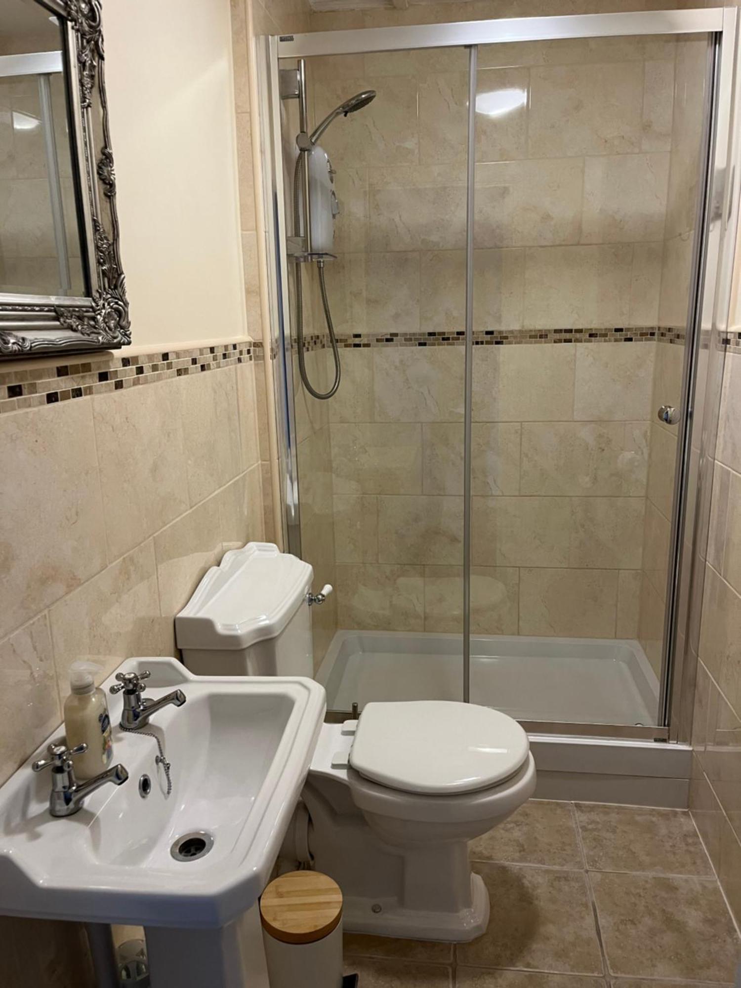 Chadwick Guest House Middlesbrough Esterno foto